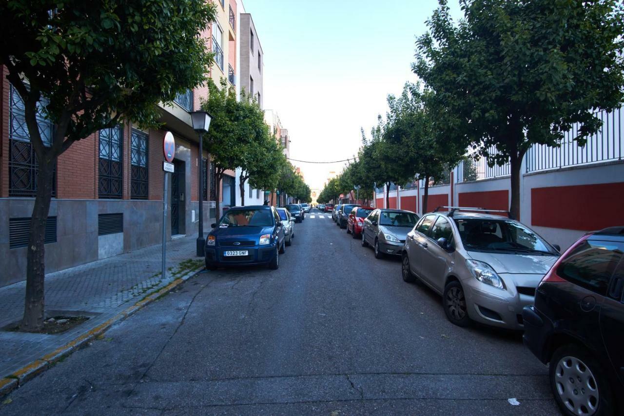 Nervion Paradise Seville Exterior photo